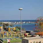 Cala Saracena Apart-hotel 4*