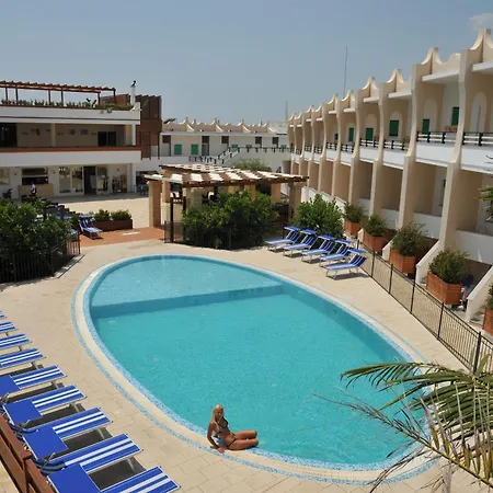 Cala Saracena 4*