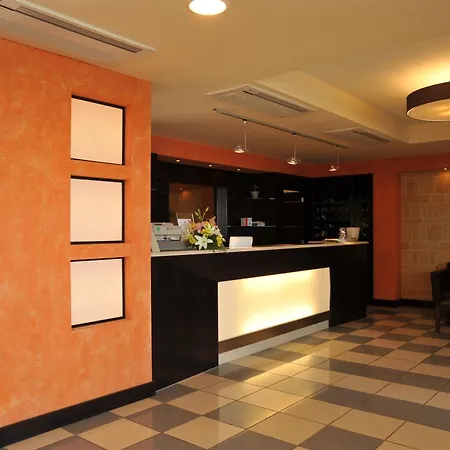 Lejlighedshotel Cala Saracena 4*