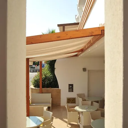 Cala Saracena 4*