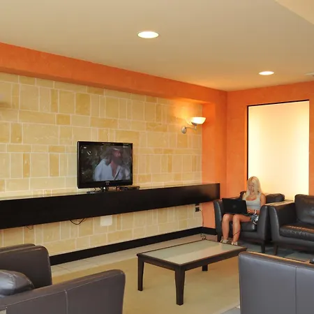 Cala Saracena Lejlighedshotel 4*