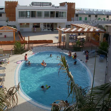 Hotel apartamentowy Cala Saracena