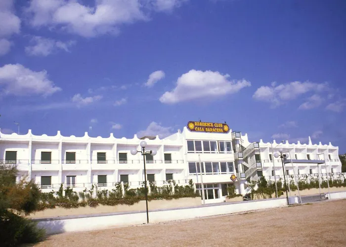 Cala Saracena Aparthotel 4*
