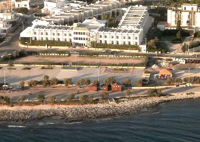 Cala Saracena 公寓式酒店 托雷瓦多